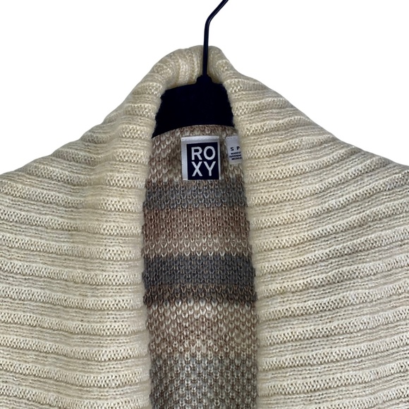 Roxy Patterned Bohemian Knit Open Front Cardigan - Picture 3 of 5